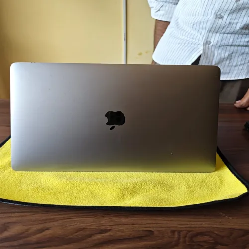 Apple MacBook Pro A2251 – Premium Performance Laptop