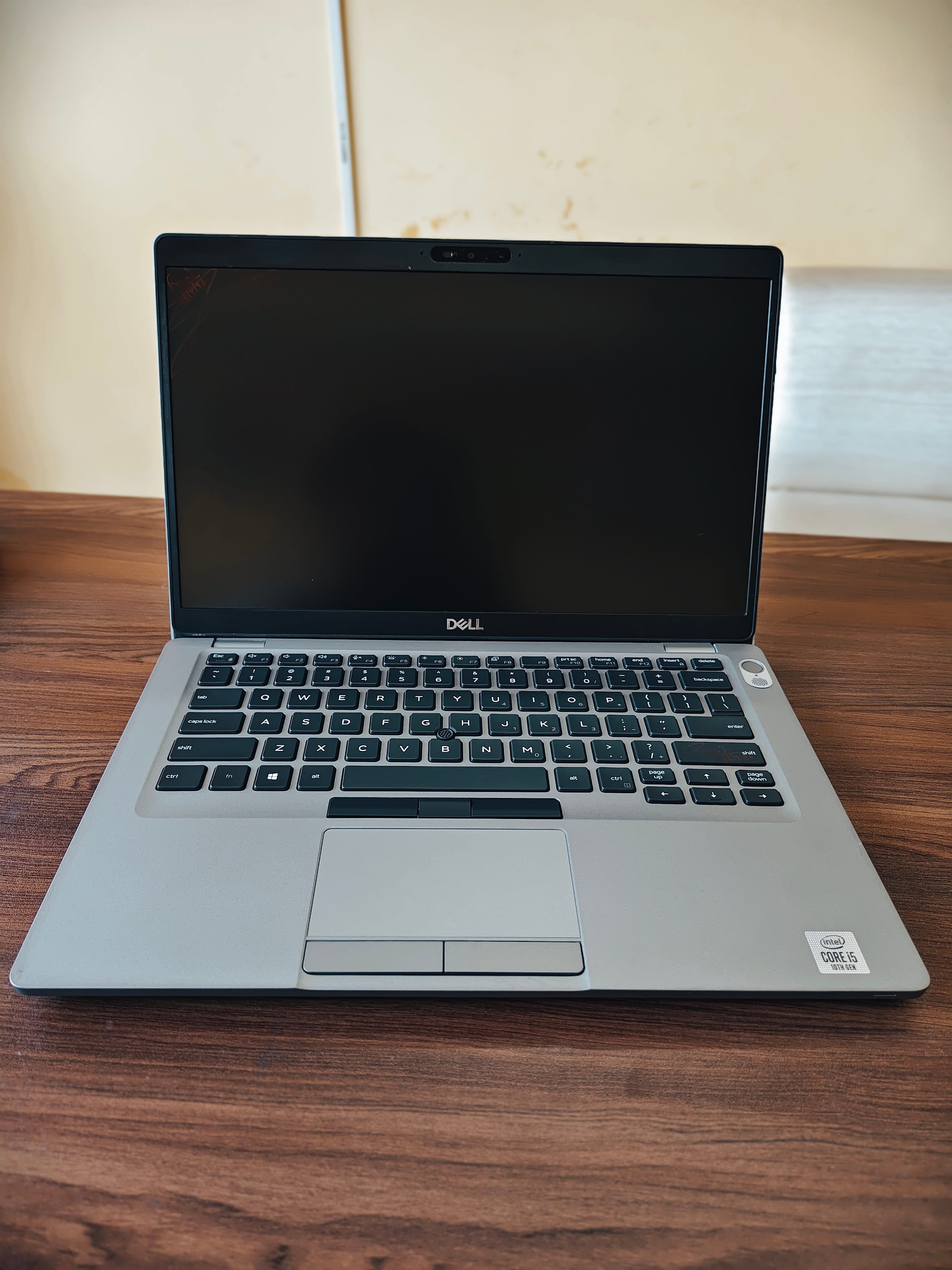 https://agarwaltechhub.com/storage/photos/1/Laptop/5410/69ff1b1c3c26e.jpg
